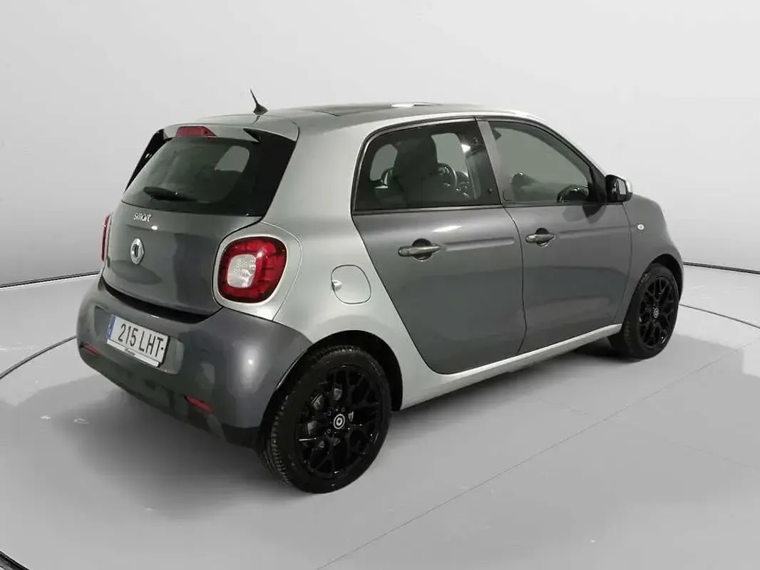 Usado Smart ForFour Electric Drive 60 kW (82 CV) 2020 Gris Utilitario