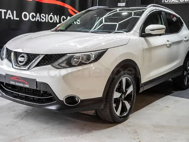 Usado Nissan Qashqai Visia 110 CV (80 kW) 2015 Blanco SUV