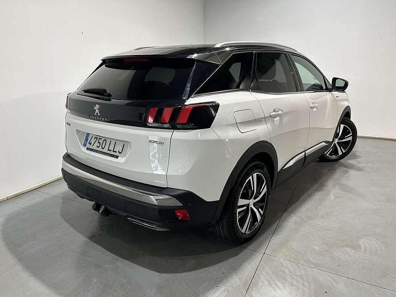 Usado Peugeot 3008 Style 131 CV (96 kW) 2020 Blanco Monovolumen