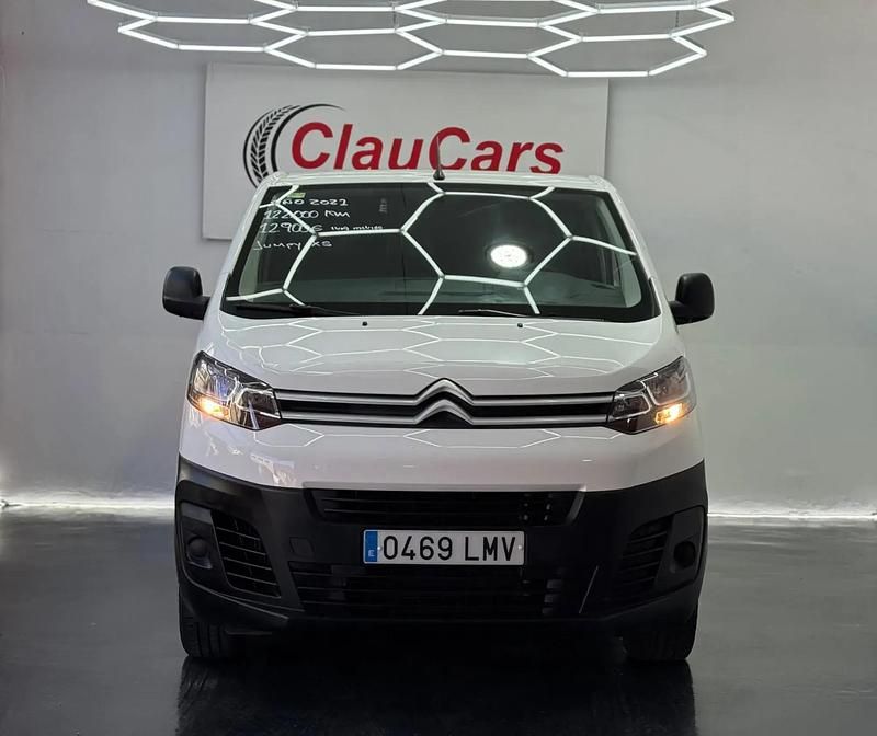 Käytetty Citroën Jumpy 100 HP (73 kW) 2021 Valkoinen Tila-auto