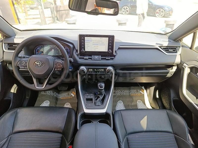 Usado Toyota RAV4 Hybrid Style 218 CV (160 kW) 2021 Blanco SUV