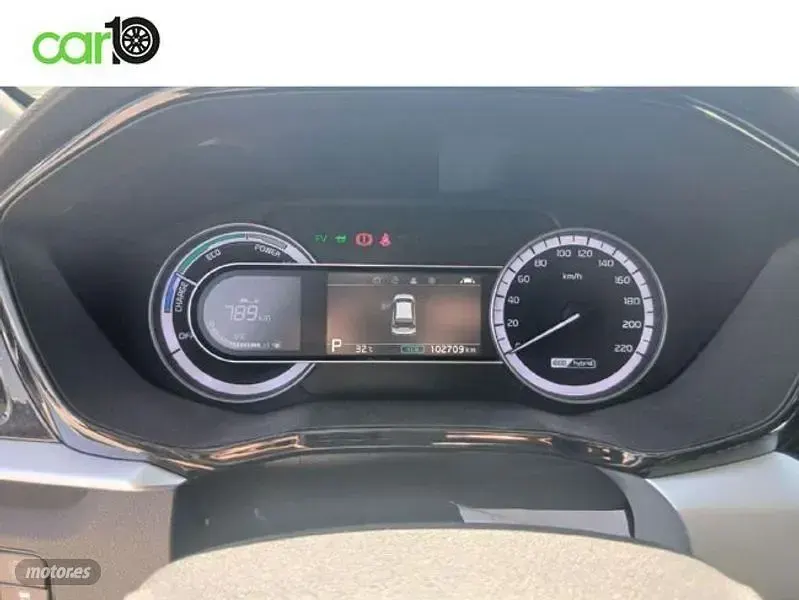 Usado Kia Niro 141 CV (103 kW) 2022 Gris SUV
