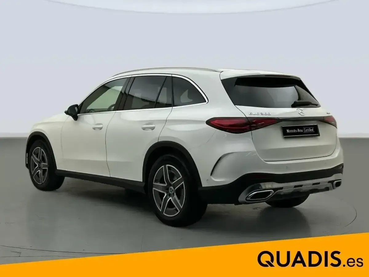 Usado Mercedes GLC300 258 CV (189 kW) 2023 Blanco SUV