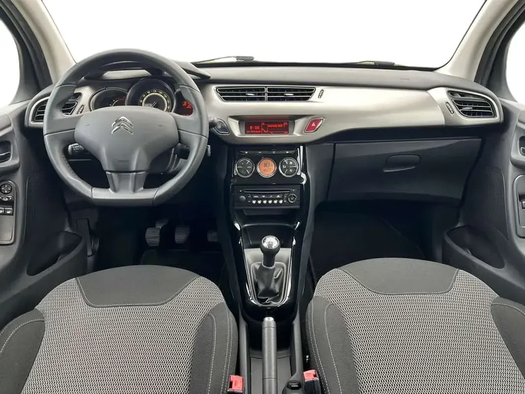 Usado Citroën C3 Attraction 68 HP (50 kW) 2014 Preto Citadino