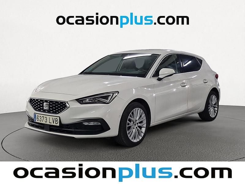 Blanco Usado 2021 Seat Leon XCELLENCE Utilitario | 18.082 € (Buen precio) - Imagen 1/4