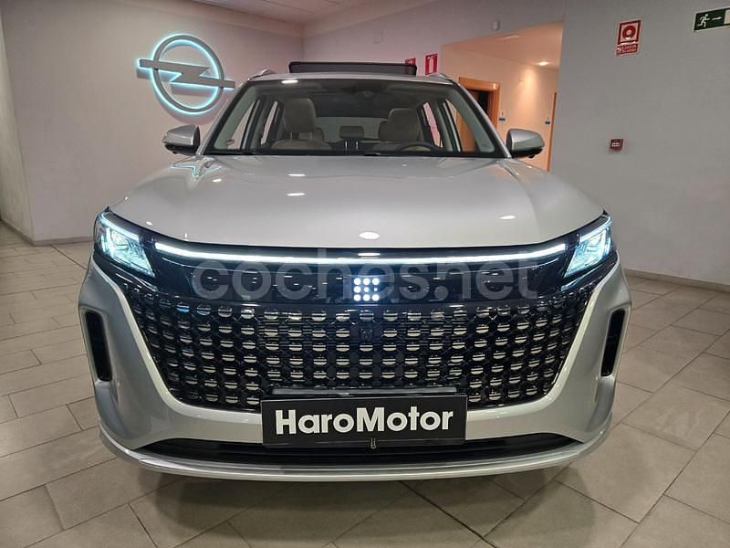 Usado DFSK E5 217 CV (159 kW) 2025 Gris / plata SUV