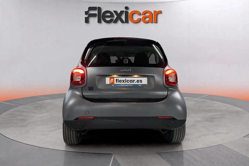 Usado Smart ForTwo Electric Drive 60 kW (82 CV) 2021 Gris Coupe