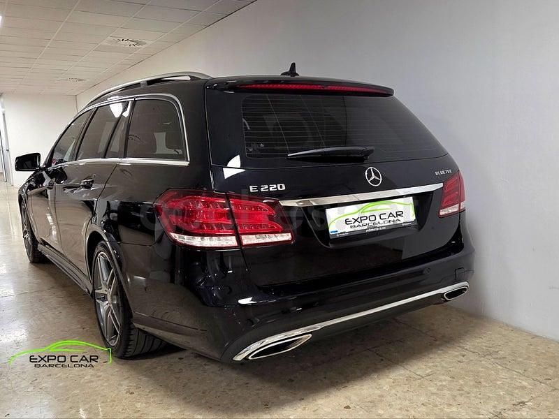 Usado Mercedes E220 Avantgarde 170 CV (125 kW) 2015 Negro Familiar