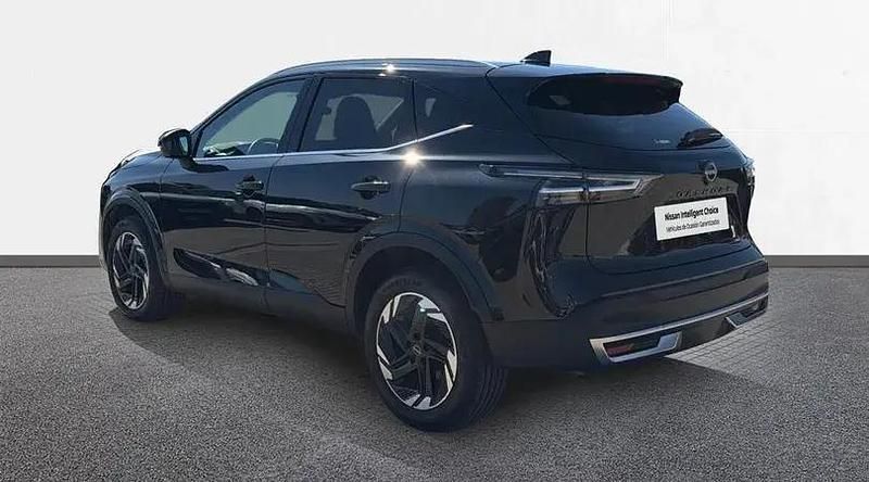 Usado Nissan Qashqai Acenta 140 CV (102 kW) 2025 Midnight black (metalizado) SUV