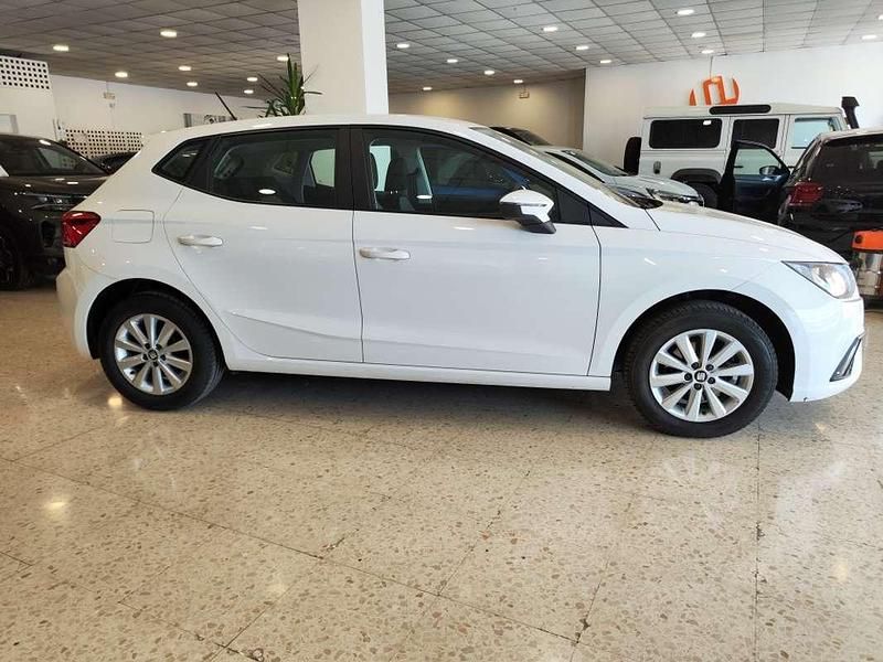 Usado Seat Ibiza Style 95 CV (69 kW) 2020 Blanco Utilitario