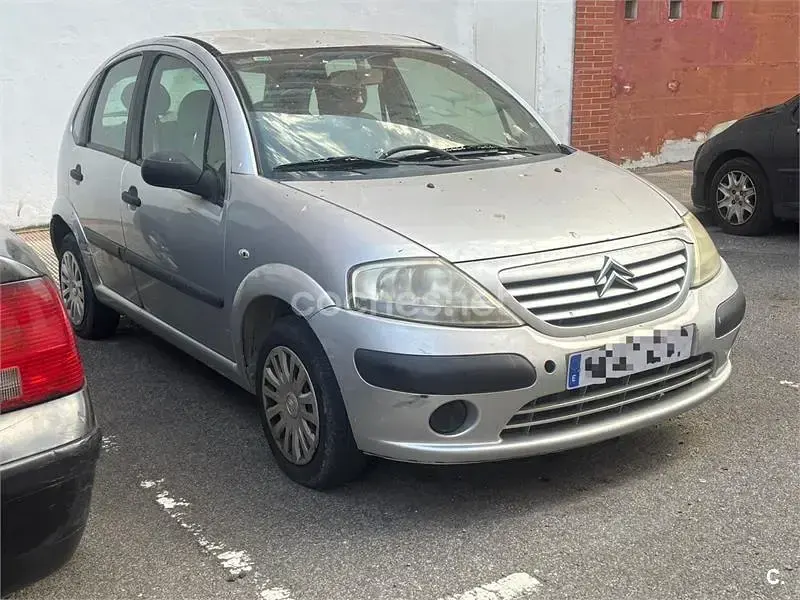 Usado Citroën C3 Exclusive 70 CV (51 kW) 2003 Gris / plata Berlina