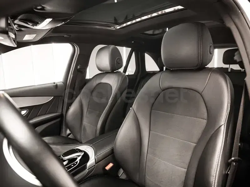 Usado Mercedes GLC250 AMG line 204 CV (150 kW) 2015 Blanco SUV