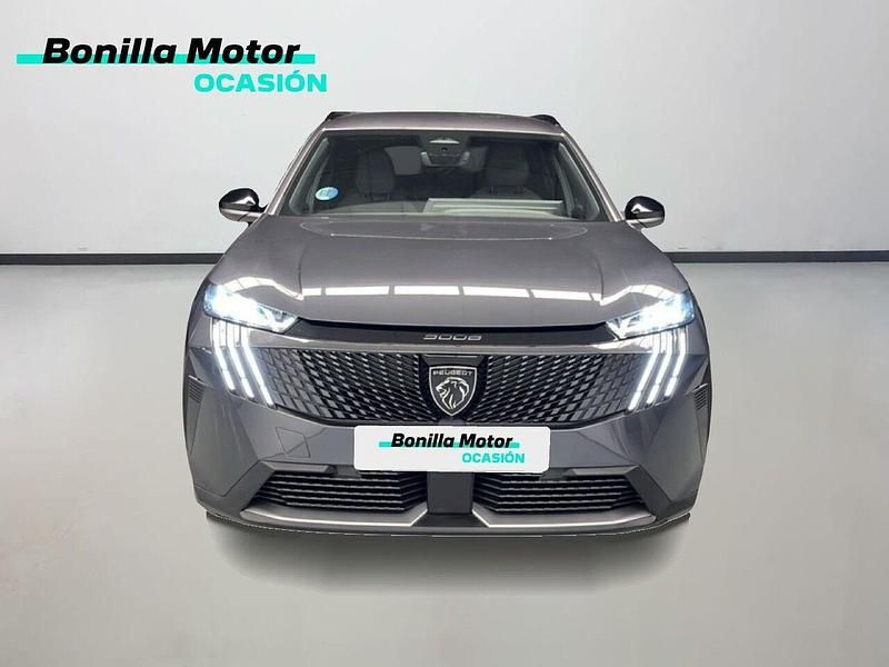Usado Peugeot 5008 Allure 145 CV (106 kW) 2025 Gris SUV