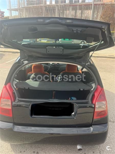 Negro Usado 2004 Citroën C2 VTR Sport Utilitario | 3000 € (Precio justo) - Imagen 1/2