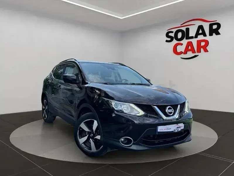 Usado Nissan Qashqai Acenta 110 CV (80 kW) 2015 Marrón SUV