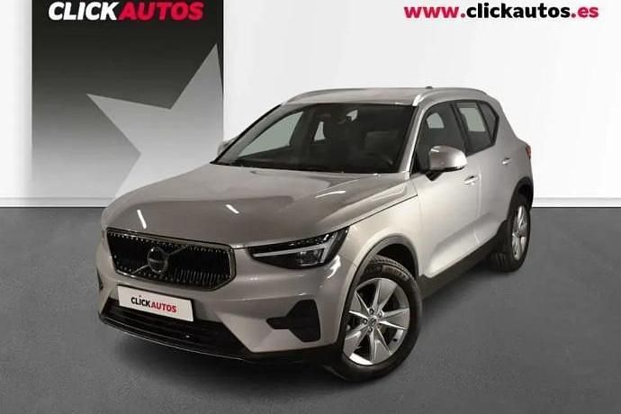 Usado 2025 Volvo XC40 Core SUV | 30.300 € - Imagen 1/4