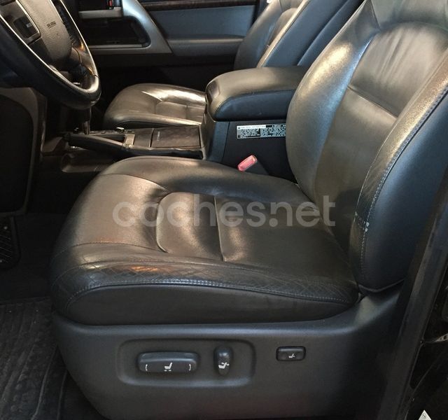 Usado Toyota Land Cruiser 286 CV (210 kW) 2008 Negro SUV