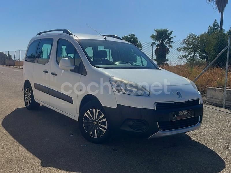 Blanco Usado 2014 Peugeot Partner Tepee Style Monovolumen | 8500 € (Precio justo) - Imagen 1/4