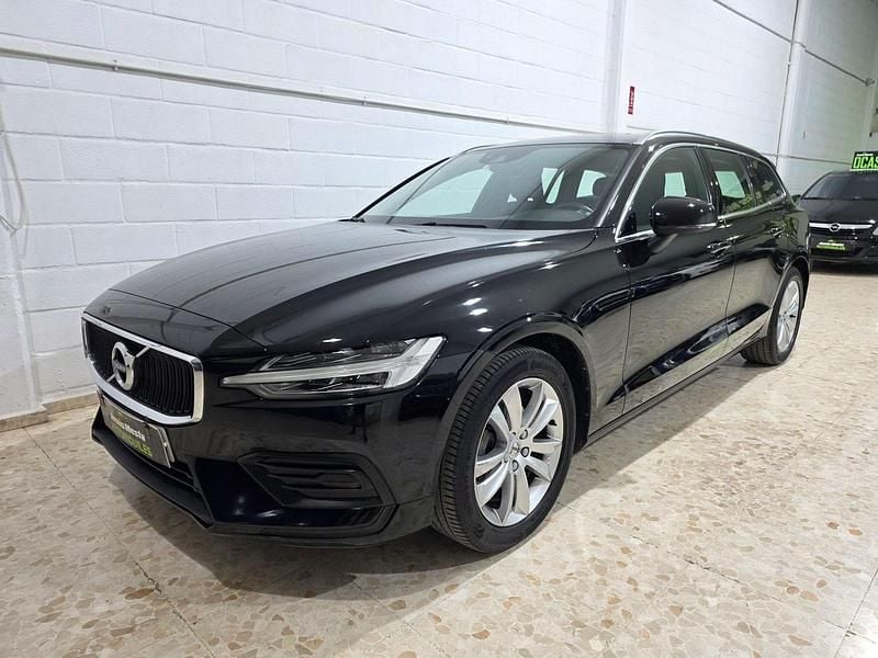 Usado Volvo V60 Business Edition 150 CV (110 kW) 2020 Negro Familiar