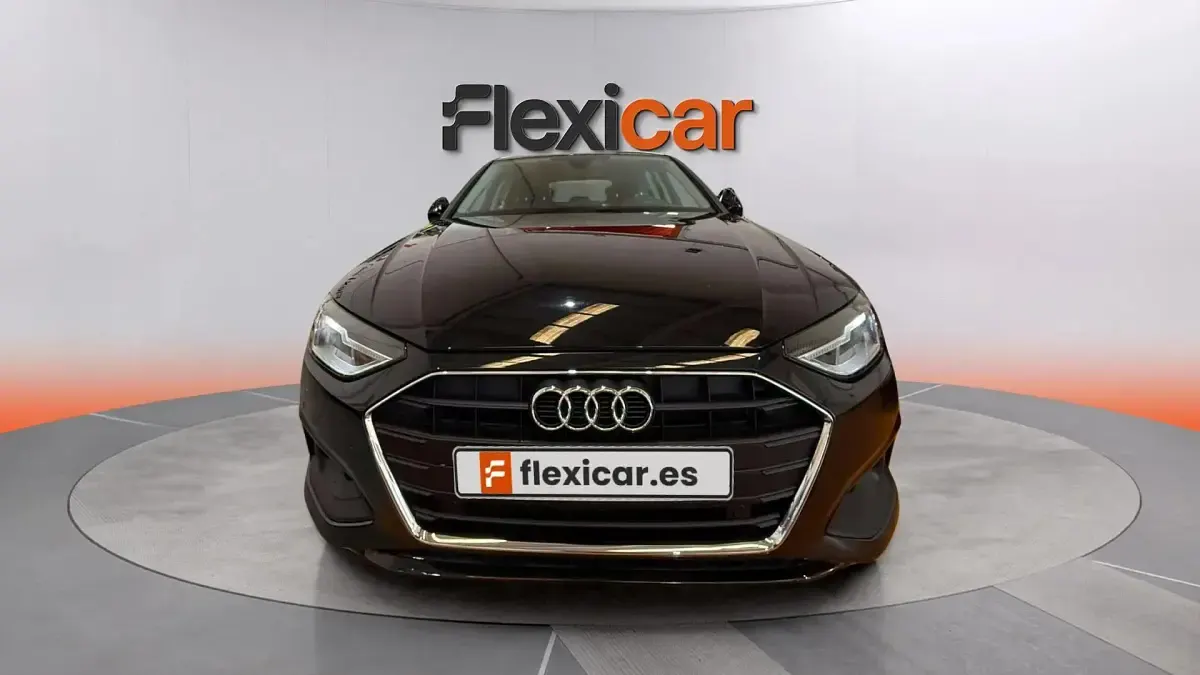 Usado Audi A4 Advanced Plus 150 CV (110 kW) 2023 Negro Familiar
