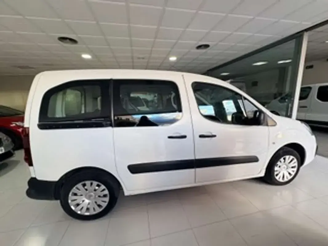 Usado Citroën e-Berlingo Feel 102 CV (75 kW) 2018 Blanco Monovolumen