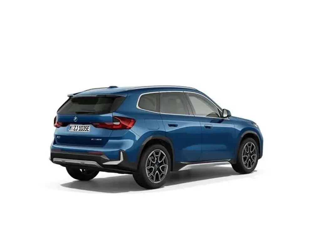 Usado BMW X1 Comfort Edition 326 CV (239 kW) 2026 Azul SUV