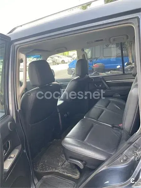 Usado Mitsubishi Montero 170 CV (125 kW) 2008 Gris / plata SUV
