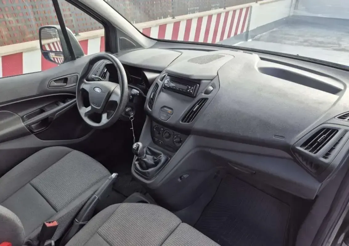 Usado Ford Transit Connect Titanium 120 CV (88 kW) 2017 Gris Monovolumen