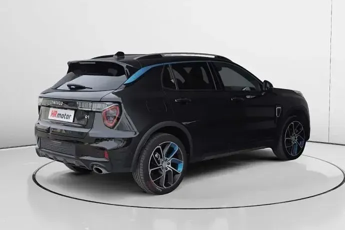 Usado Lynk & Co 01 261 CV (191 kW) 2023 SUV