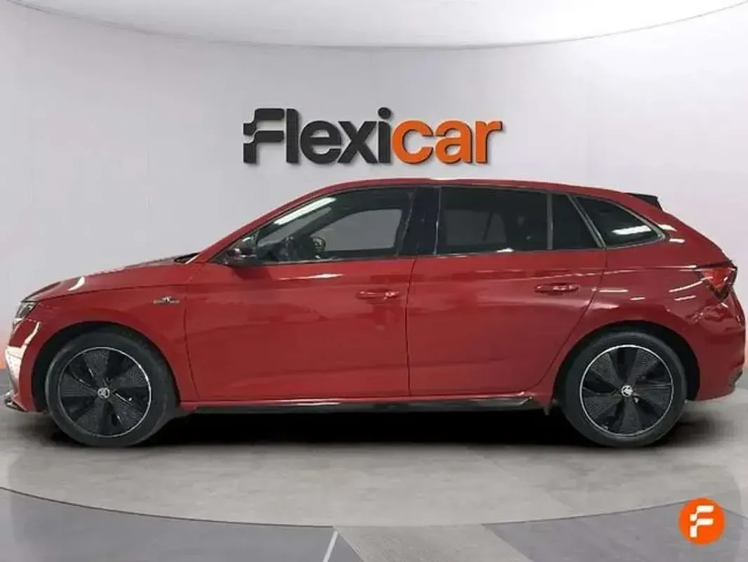 Usado Skoda Scala Monte Carlo 116 CV (85 kW) 2024 Rojo Utilitario