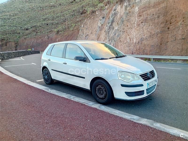Usado VW Polo Match 75 CV (55 kW) 2006 Blanco Berlina