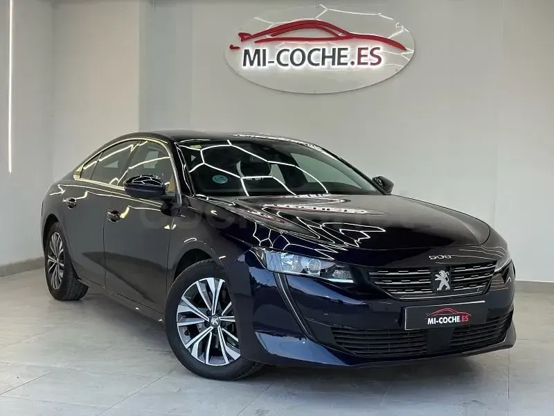 Usado Peugeot 508 Allure 160 CV (117 kW) 2020 Azul Berlina