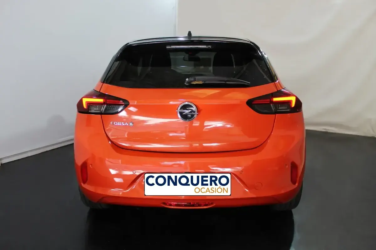 Usado Opel Corsa-e Elegance 100 kW (136 CV) 2020 Naranja Utilitario