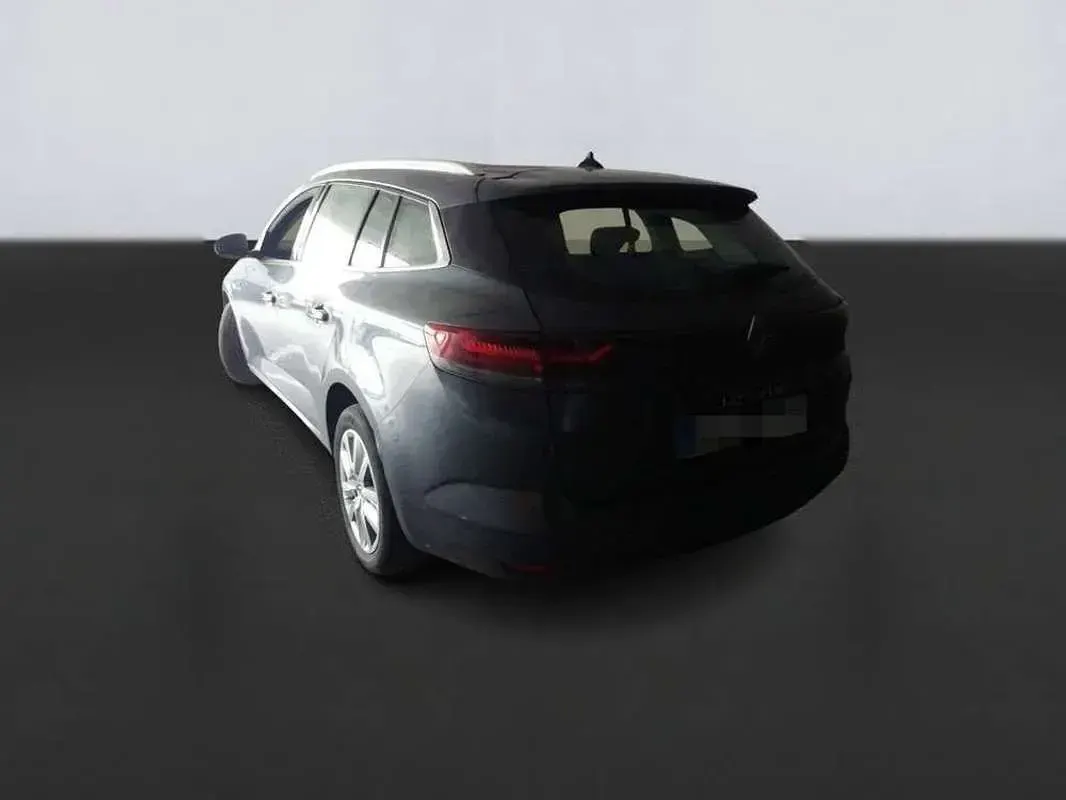 Usado Renault Mégane GrandTour Business 116 CV (85 kW) 2021 Gris Familiar