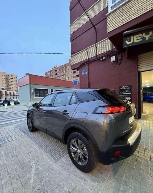 Usado Peugeot 2008 Allure 110 CV (80 kW) 2021 SUV