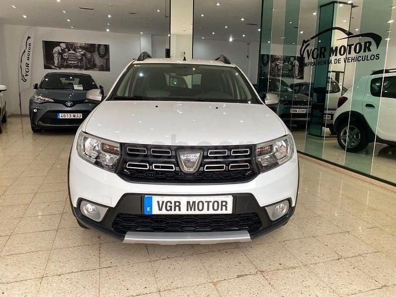 Usado Dacia Sandero Comfort 90 CV (66 kW) 2020 Blanco Berlina