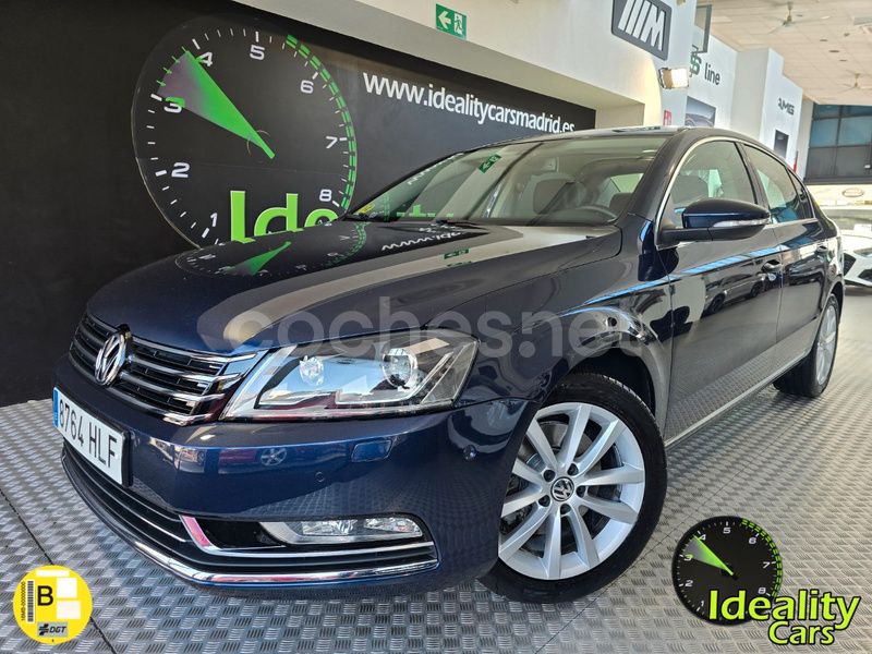 Azul Usado 2012 VW Passat Highline Berlina | 12.490 € (Caro) - Imagen 1/4