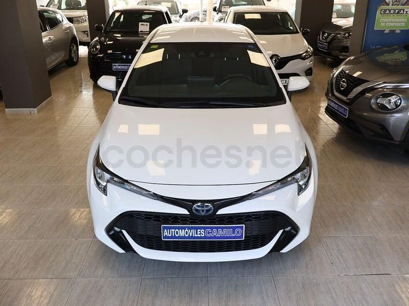 Usado Toyota Corolla Active 122 CV (89 kW) 2020 Blanco Berlina