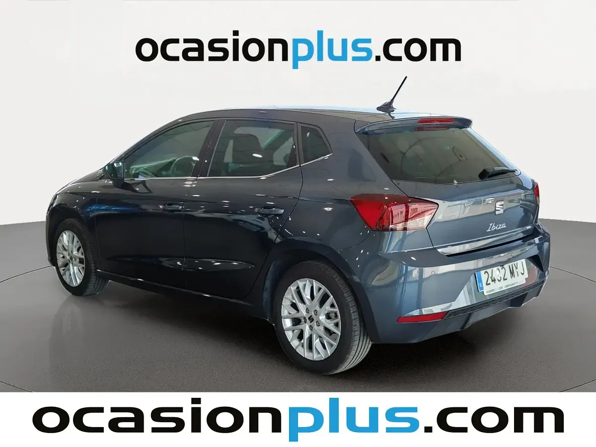 Usado Seat Ibiza XCELLENCE 116 CV (85 kW) 2025 Gris Utilitario