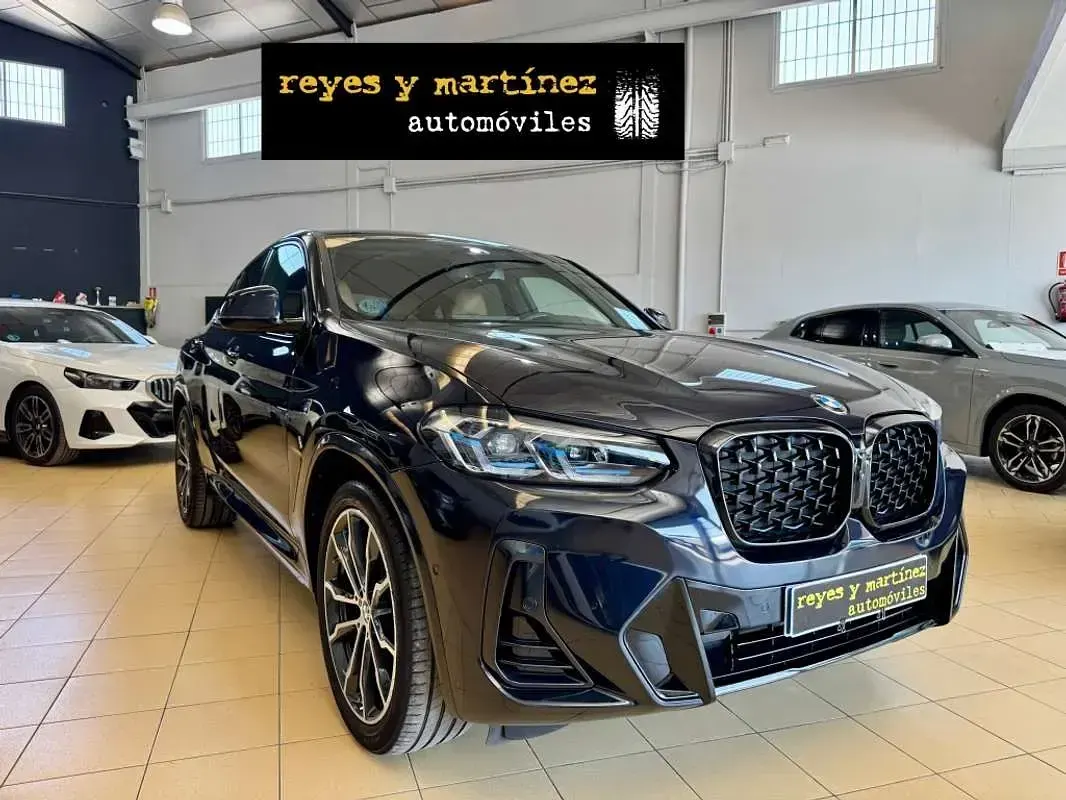 Usado BMW X4 M Sport 190 CV (139 kW) 2022 Negro SUV