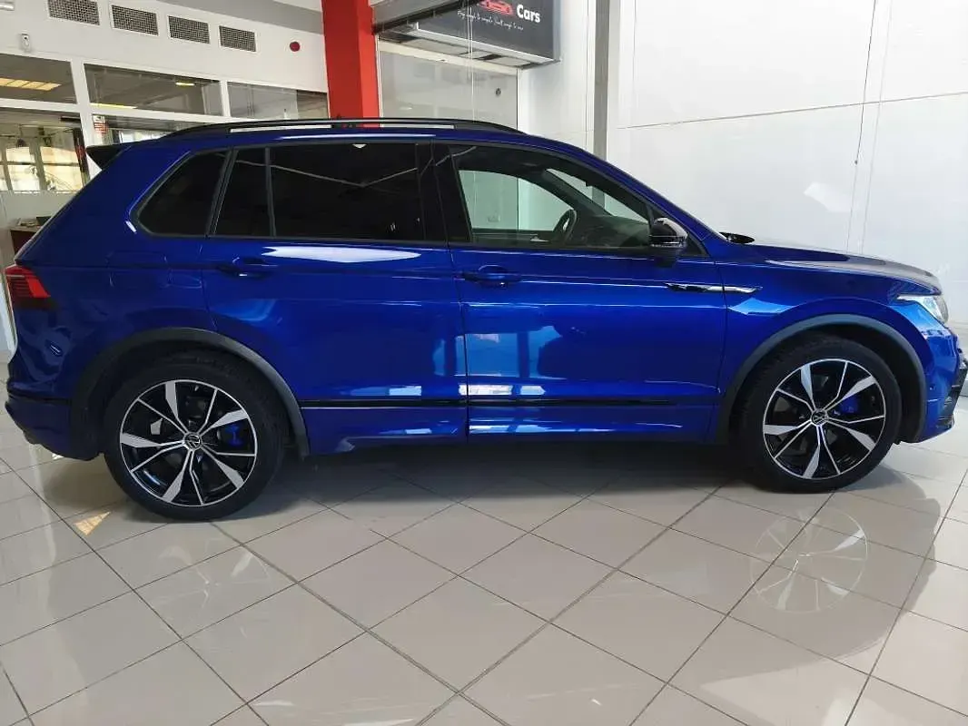 Usado VW Tiguan R 320 CV (235 kW) 2022 Azul SUV