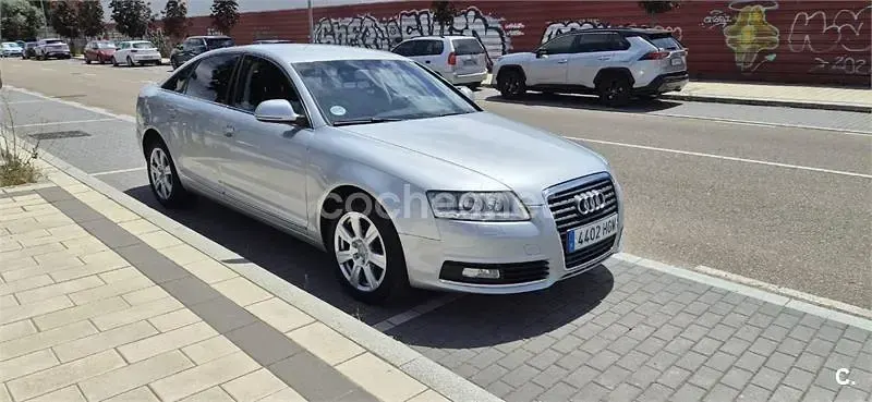 Usado Audi A6 170 CV (125 kW) 2011 Gris / plata Berlina