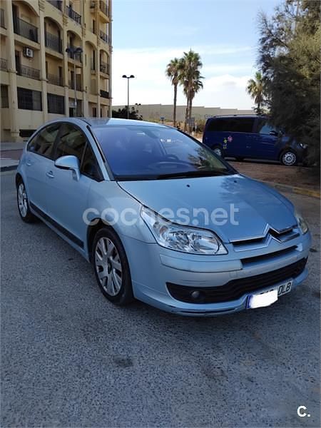 Gris / plata Usado 2005 Citroën C4 Berlina | 3100 € (Precio justo) - Imagen 1/4