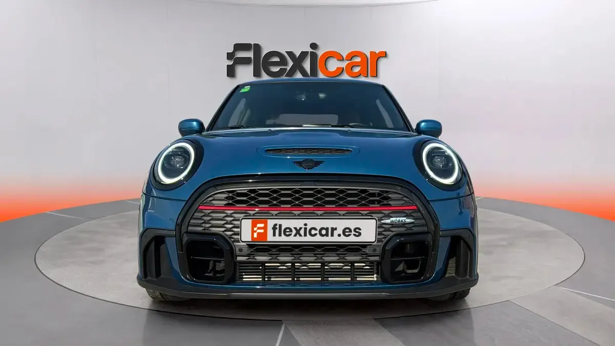 Usado Mini John Cooper Works 231 CV (169 kW) 2022 Azul Utilitario