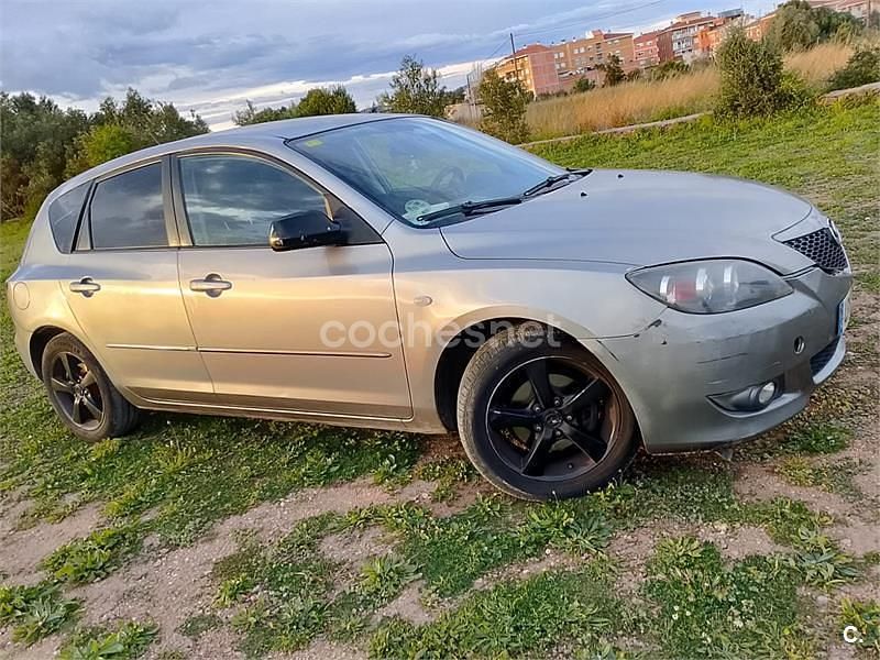 Usado Mazda 3 Active 109 CV (80 kW) 2006 Gris / plata Berlina