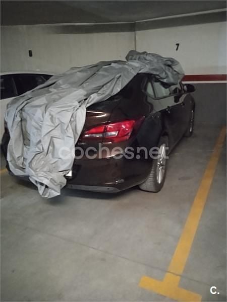 Granate Usado 2014 Opel Astra Selective Berlina | 9500 € (Un poco caro) - Imagen 1/2