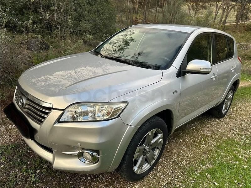 Usado Toyota RAV4 Executive 150 CV (110 kW) 2012 Gris / plata SUV