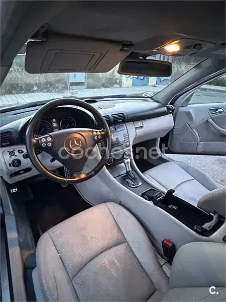 Usado Mercedes C230 204 CV (150 kW) 2006 Negro Berlina