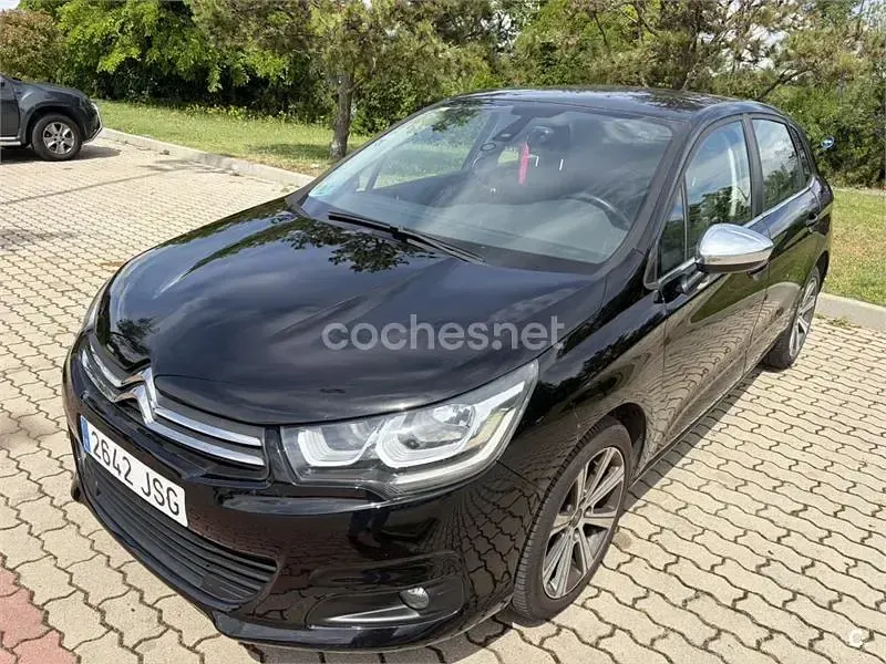 Usado Citroën C4 Feel 120 HP (88 kW) 2016 Preto Sedan