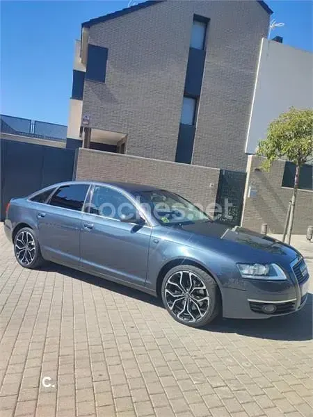 Usado Audi A6 180 CV (132 kW) 2007 Azul Berlina